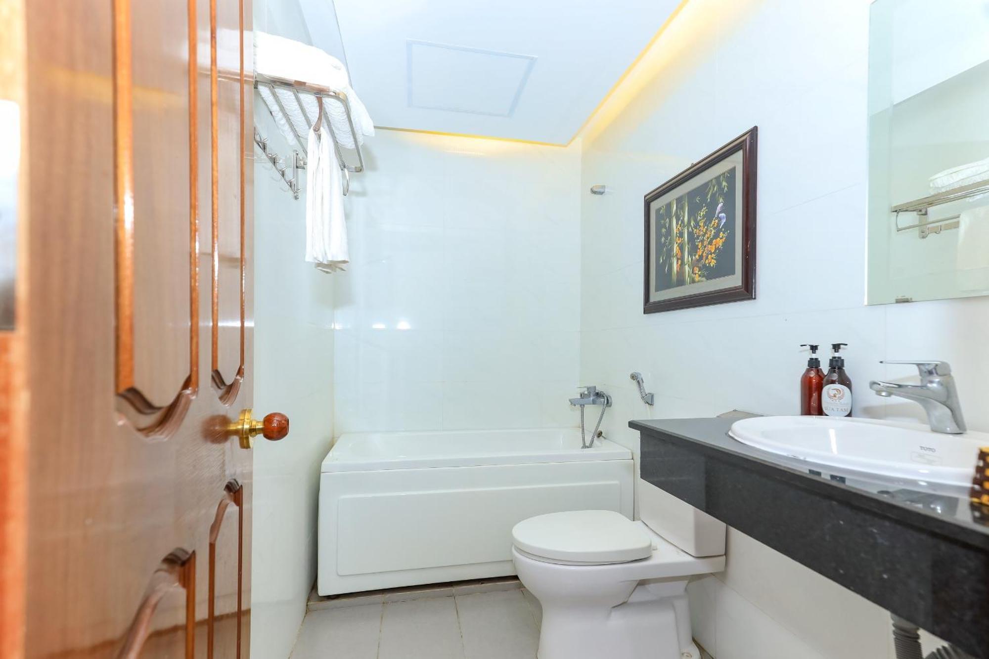 Paradis Hotel กวีเญิน ภายนอก รูปภาพ